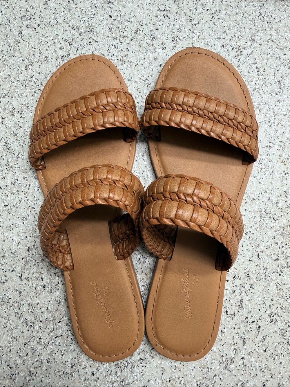 Universal thread Woven Double-Strap Slide Sandals - Tan size 8.5